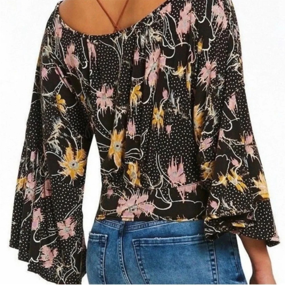 FREE PEOPLE One Last Time Bellsleeve Floral Cropped Boho Wrap Blouse Top - Picture 4 of 12
